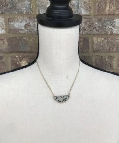 TEN Dollar Boutique Speckled Half Circle Necklace