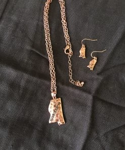 TEN Dollar Boutique Accessories Mississippi Stamped Necklace & Earring Set - Rose Gold
